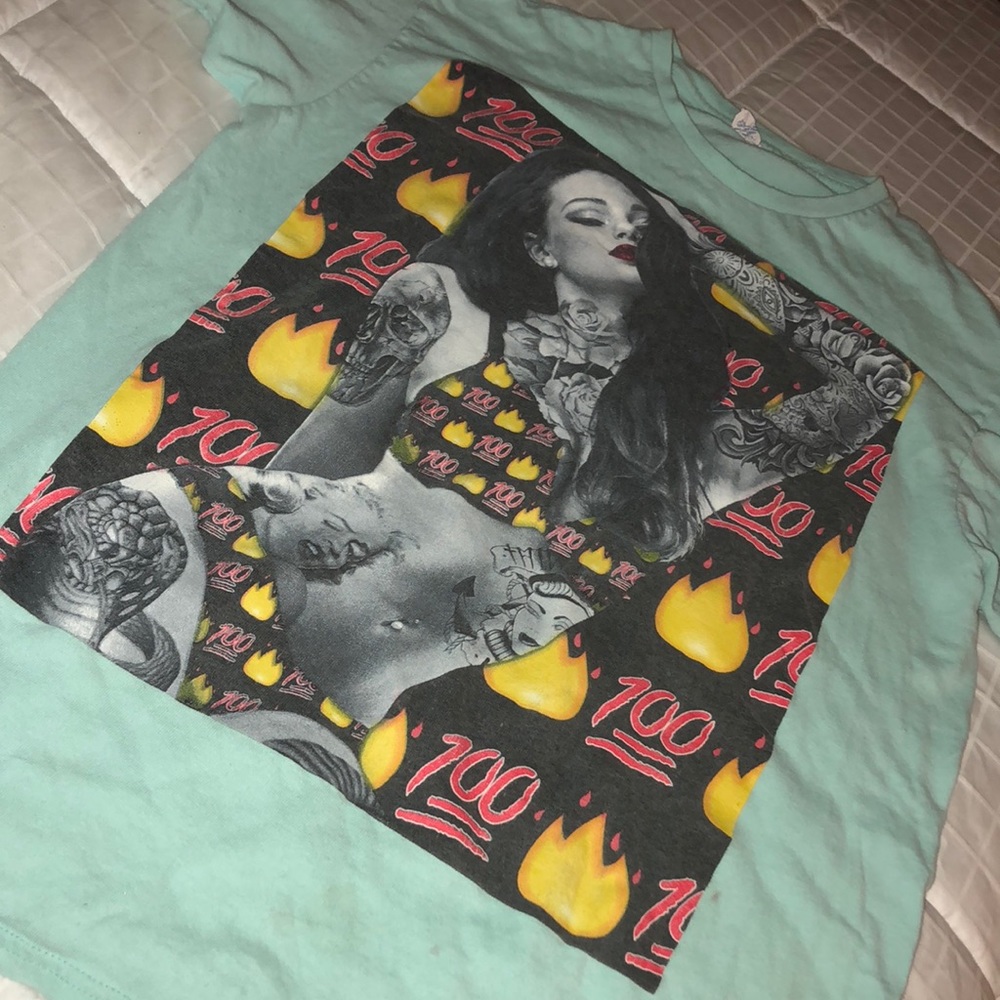 T shirt